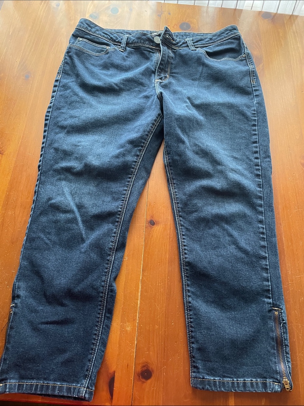 Lee Women's Relaxed Dark Blue Denim Jeans